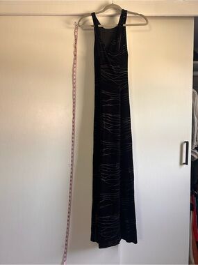 Black Sleeveless Velvet Evening Dress